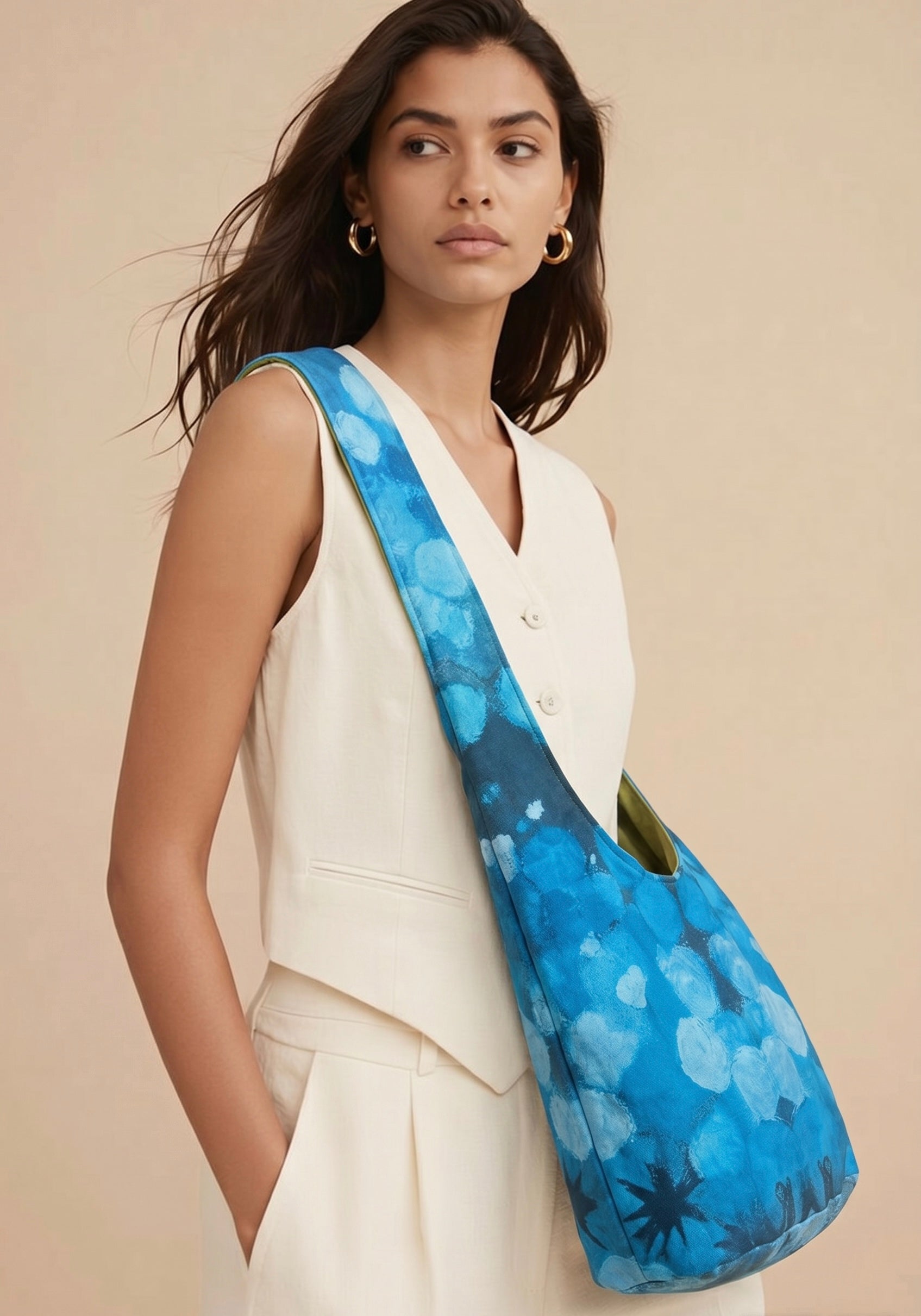 Yisipho Cross Body Bags