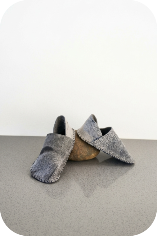 Bee Grounded Kids Leather Grounding Shoes