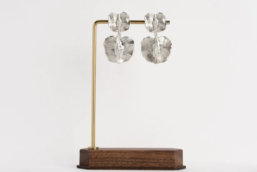 Bushwillow Duo stud with Large Bushwillow drop - Platinum
